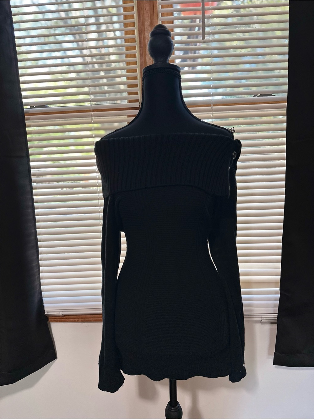 y2k style&co black off shoulder knit sweater ⦠2000s mall girl ⦠coquette grunge - Picture 3 of 6